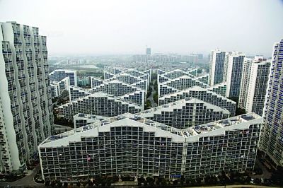 “怪楼盘”远看就像波浪,错落有致。图片来自网络