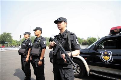 北京持续高温天气进入尾声 今夜将迎阵雨